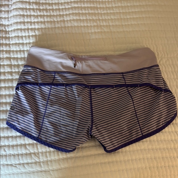 Lululemon Athletica striped purple speed up Shorts - Picture 2 of 4